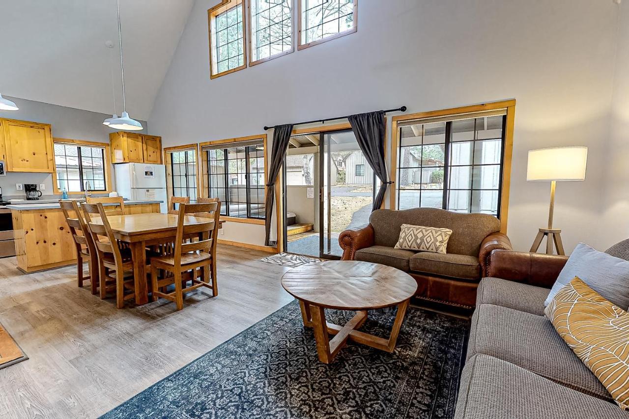 Circle 4 Ranch 25 | Discover Sunriver Exterior photo