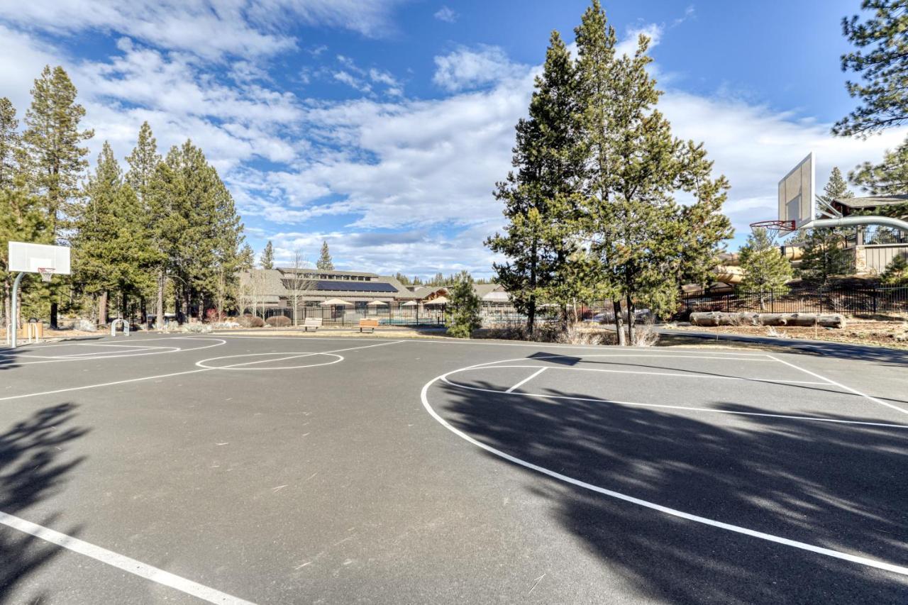 Circle 4 Ranch 25 | Discover Sunriver Exterior photo