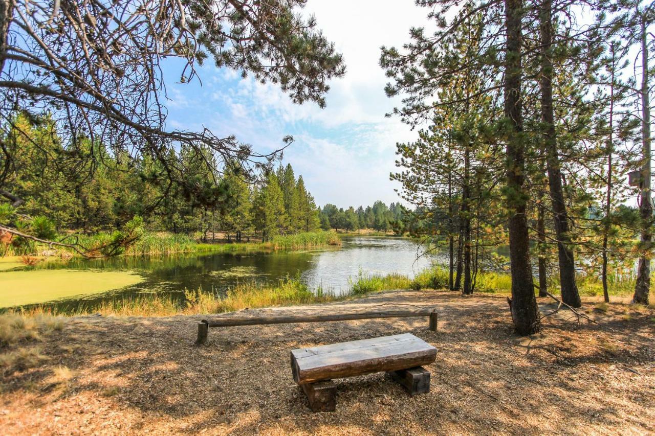Circle 4 Ranch 25 | Discover Sunriver Exterior photo